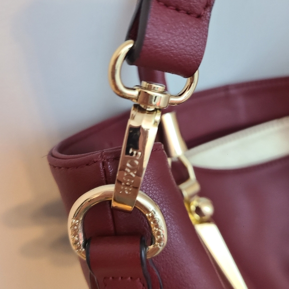 Foxer Red Gold Leather Shoulder Bag Large Tote Purse Handbag Satchel 2 Handle - Picture 9 of 15